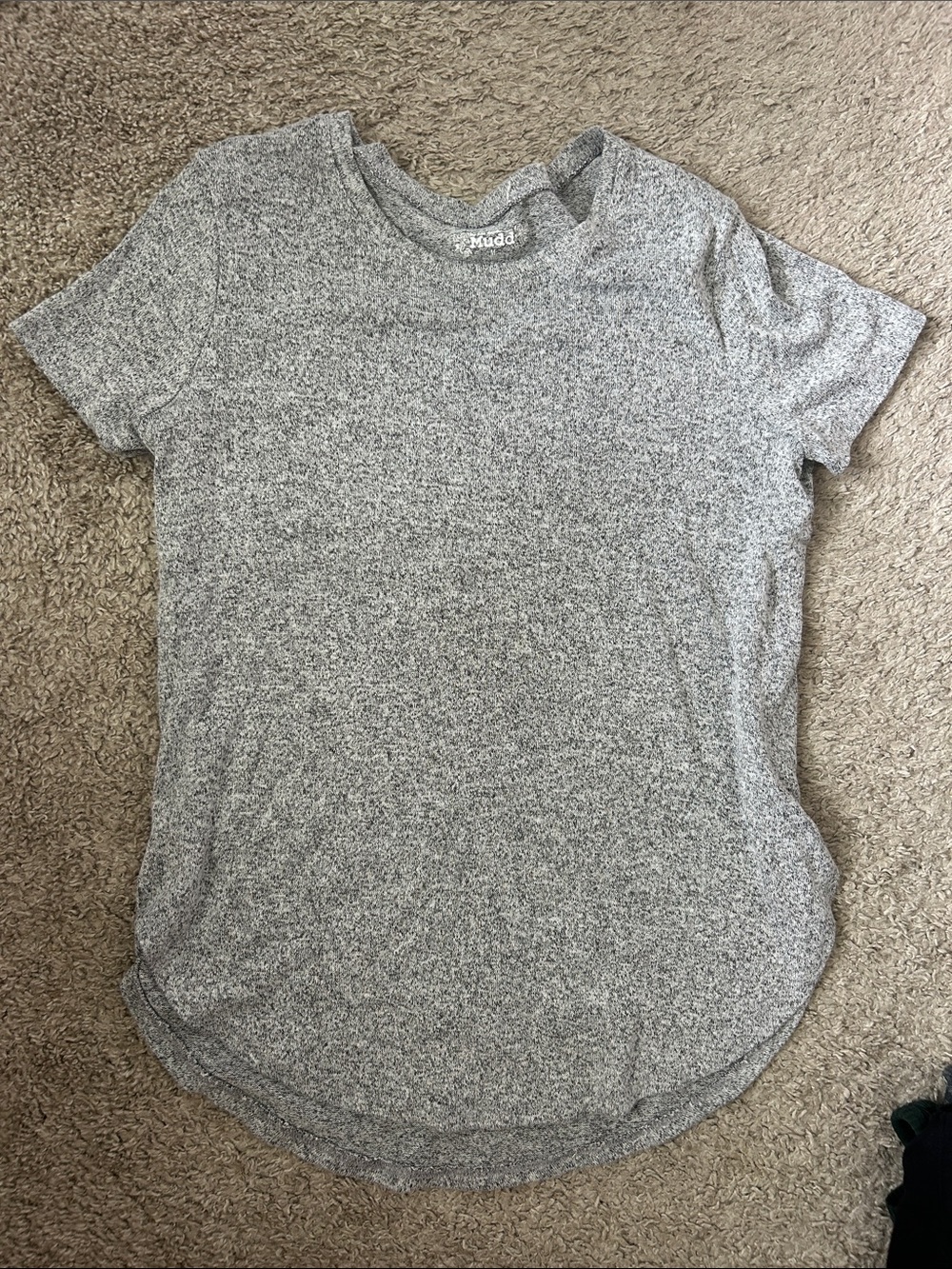 4 women’s tops bundle size medium - Picture 5 of 5
